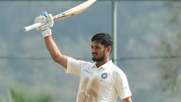  1310 റണ്‍സ് വാരിക്കൂട്ടി