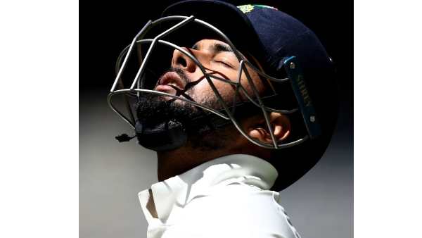  വാന്‍ഡര്‍ ഡ്യുസെന്റെ സ്ലെഡ്ജിങ്