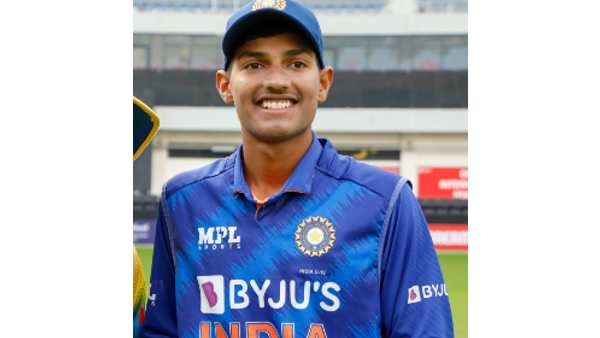  യഷ് ധൂല്‍