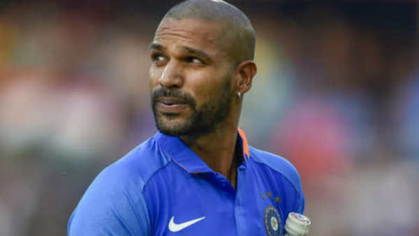  ഒരുകോടി- ധവാന്‍, ഉമേഷ്, ഹാര്‍ദിക്, ഗില്‍, സൂര്യ, വിഹാരി, മായങ്ക്, സാഹ, ഭുവി, ചാഹര്‍, വാഷിങ്ടണ്‍, ചാഹല്‍