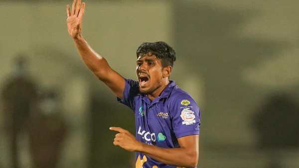 മഹീഷ് തീക്ഷണ (19.2)