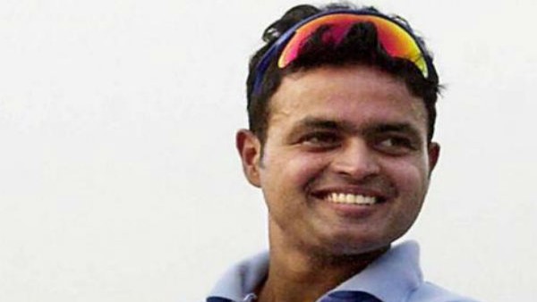 ദിനേഷ് മോംഗിയ