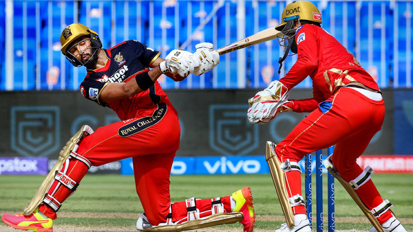 പവര്‍പ്ലേ താരം