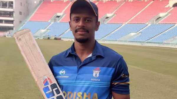 ശുബ്രാംശു സേനാപതി