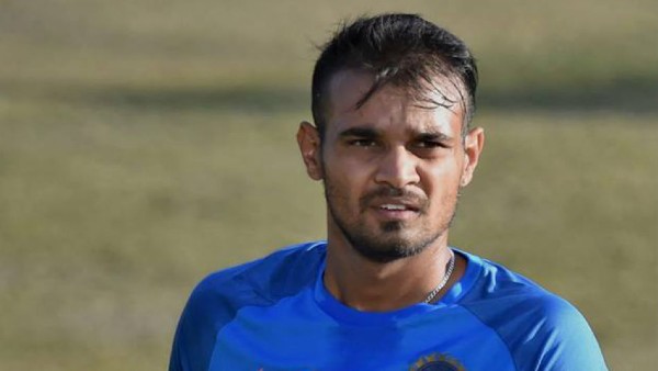 ആകാശ് ദീപിന് പകരം സിദ്ധാര്‍ത്ഥ് കൗള്‍