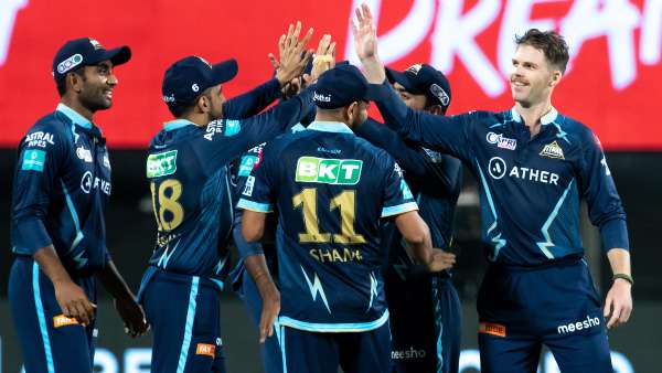 സാധ്യതാ ഇലവന്‍