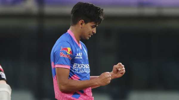 കാര്‍ത്തിക് ത്യാഗി (എസ്ആര്‍എച്ച്)