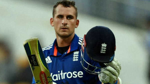 അലെക്‌സ് ഹേല്‍സ്