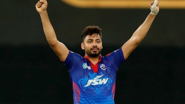 ആവേഷ് ഖാന്‍