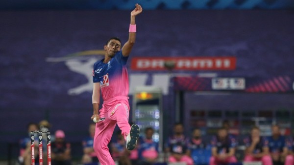 കാര്‍ത്തിക് ത്യാഗി