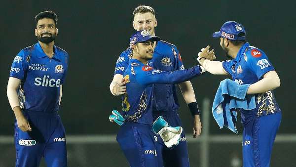 നല്ല സ്പിന്നര്‍മാര്‍ വേണം