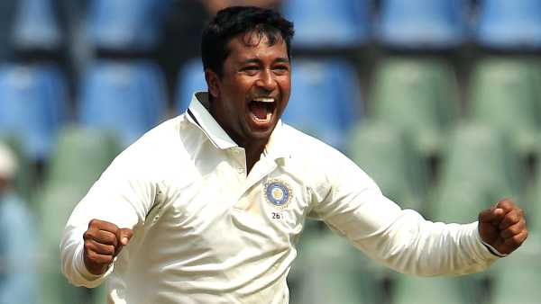 ഓജ, ദിന്‍ഡ, മിഥുന്‍, പ്രവീണ്‍ (ബൗളര്‍മാര്‍)