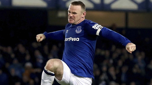 വെയിന്‍ റൂണി (സെന്റര്‍ ഫോര്‍വേഡ്)