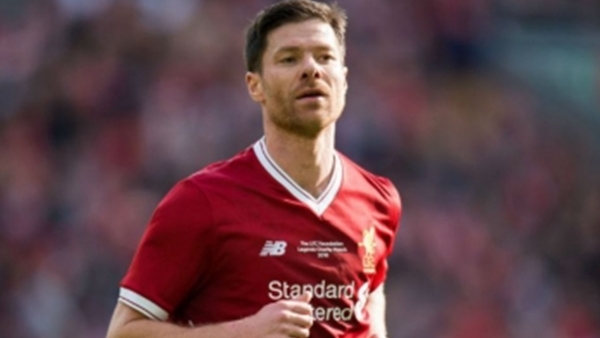 സാബി അലോണ്‍സോ (സെന്റര്‍ മിഡ്ഫീല്‍ഡര്‍)