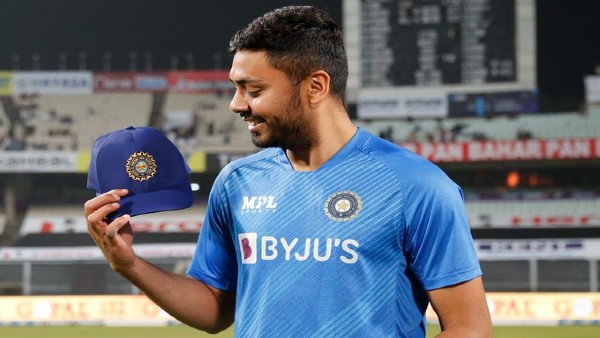 ആവേഷ് ഖാന്‍