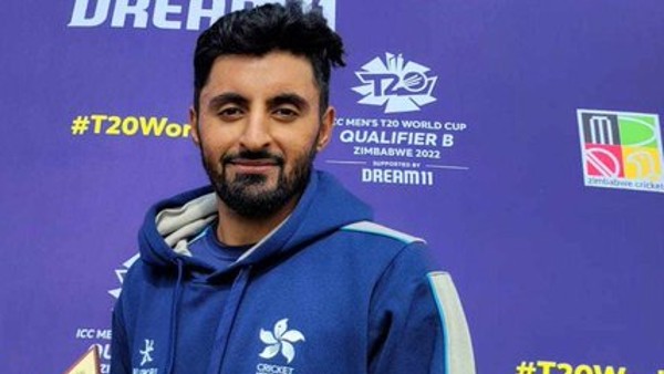 നിസാഖത്ത് ഖാന്‍