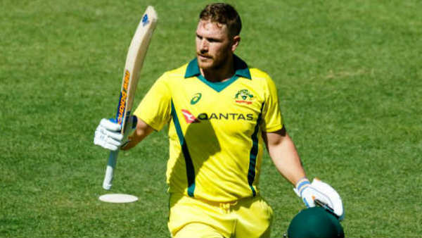 ആരോണ്‍ ഫിഞ്ച് (ഓസ്‌ട്രേലിയ)