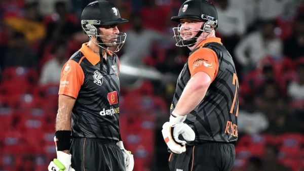 ബൗളിങ് തിരഞ്ഞെടുത്തു