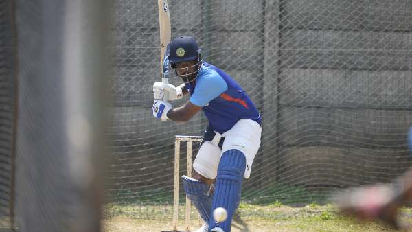 ഓപ്പണര്‍ക്കു പകരക്കാരന്‍