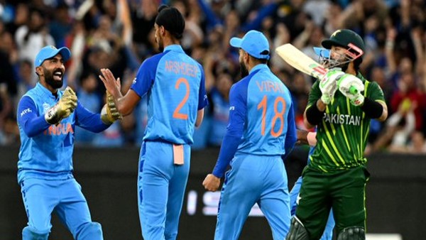 ഇന്ത്യന്‍ ബൗളര്‍മാര്‍ പയറ്റിയ തന്ത്രം ഇതാണ്