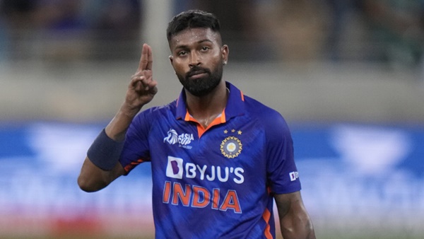 കോലിയും പാണ്ഡ്യയും