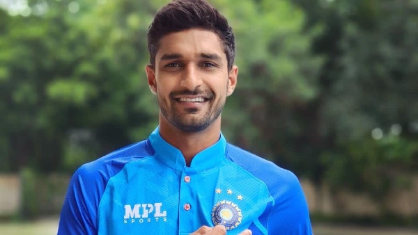 ദീപക് ഹൂഡ ദീപക് ഹൂഡ