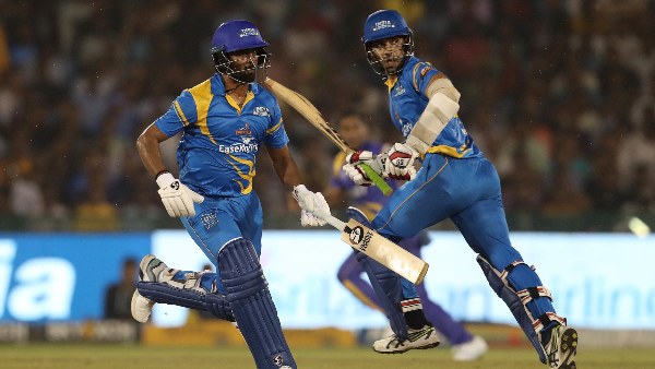 സച്ചിന്‍ ഗോള്‍ഡന്‍ ഡെക്ക്