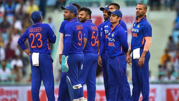 ആറു ബാറ്റര്‍മാര്‍