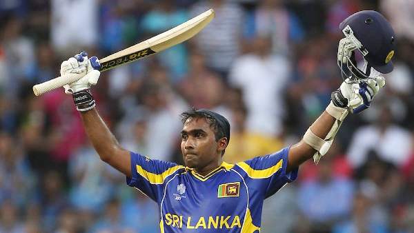 ജയവര്‍ധനെ മുന്നില്‍