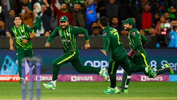 എന്തുകൊണ്ട് പരാതി പറയുന്നു?