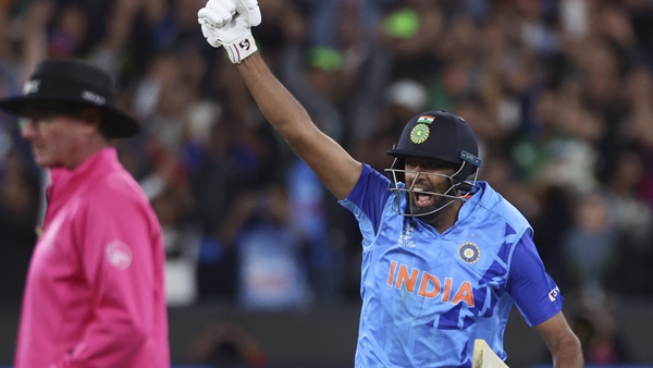 അശ്വിന്റെ ലീവിംഗ്