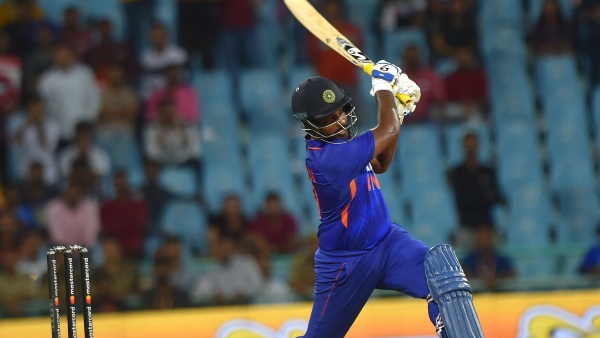 കരിയര്‍ ബെസ്റ്റ്