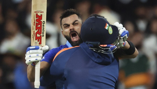 ആ രണ്ട് ഷോട്ടുകള്‍