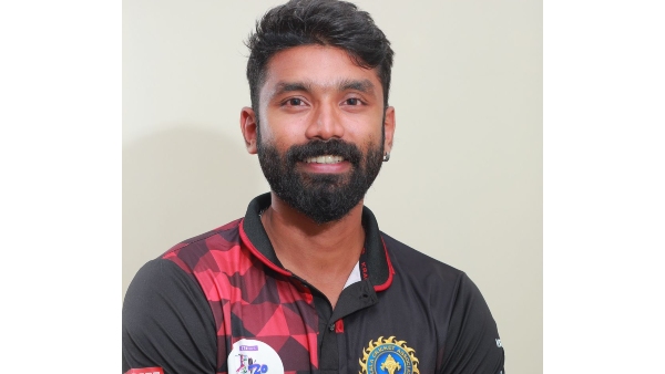 വൈശാഖിന് മൂന്നു വിക്കറ്റ്