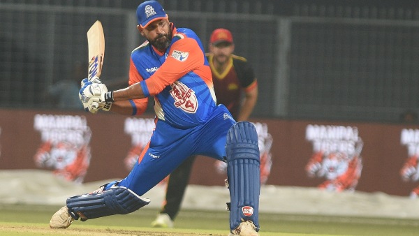 അംപയറെ യൂസുഫ് അധിക്ഷേപിച്ചു?