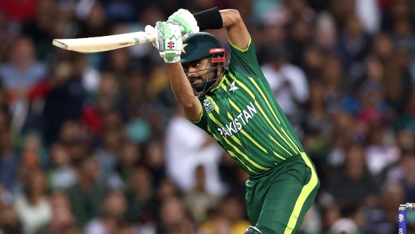 ബാബറിന്റെ പൊസിഷന്‍