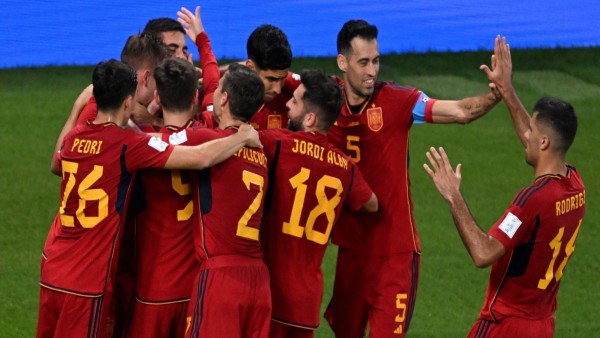 സ്‌പെയിനും ജപ്പാനും ഒരു മത്സരം തോല്‍ക്കണം