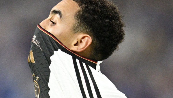 ജര്‍മനി പിടിമുറുക്കി