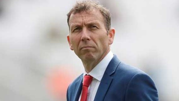 അതര്ട്ടന്റെ പരിഹാസം ഇങ്ങനെ അതര്ട്ടന്റെ പരിഹാസം ഇങ്ങനെ