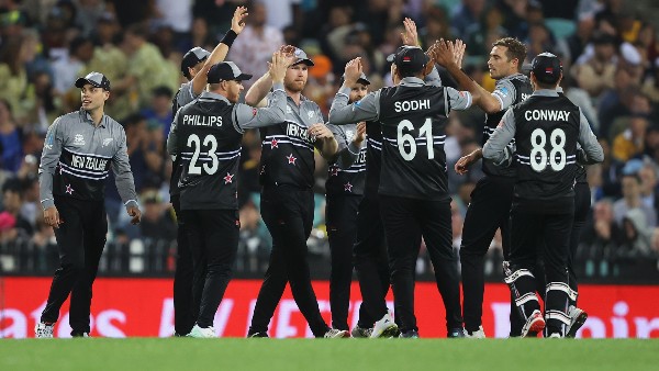 ഗ്രൂപ്പ് ഒന്നില്‍ കൂടുതല്‍ കടുപ്പം