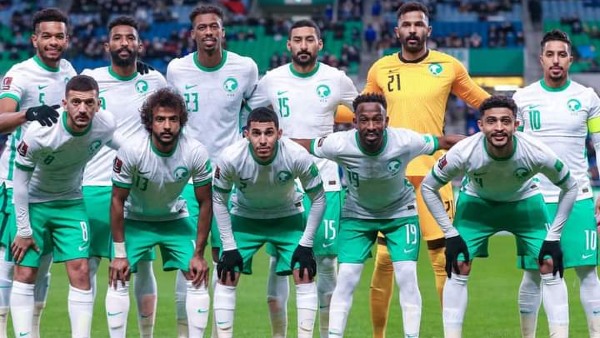 ശക്തമായ പ്രതിരോധം