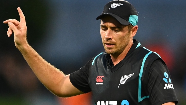 സൗത്തിക്കു ഹാട്രിക്ക്