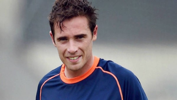 ധോണി നിന്നിരുന്നെങ്കില്‍ എന്തും സാധ്യം