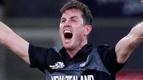 ആദം മില്‍നെ