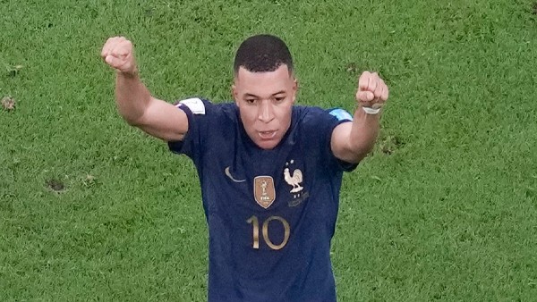 എംബാപ്പെയാണ് താരം