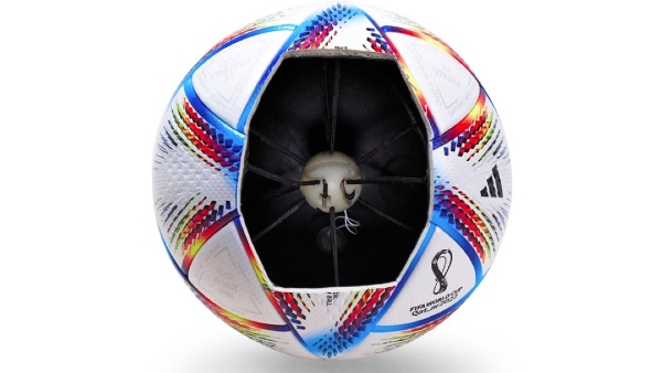 ഹൈടെക്ക് ബോള്‍