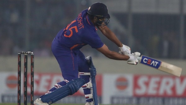 രോഹിത് മൂന്നാം മത്സരത്തിനില്ല