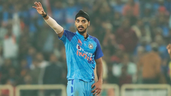 പേസര്‍മാര്‍ ഫ്‌ളോപ്പ്