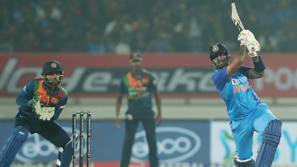 ഒരു ടി20യില്‍ കൂടുതല്‍ സിക്‌സ്