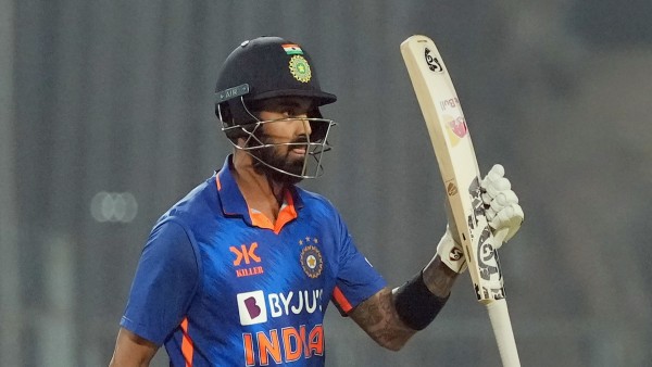 വിക്കറ്റ് കീപ്പറായി ശരാശരി